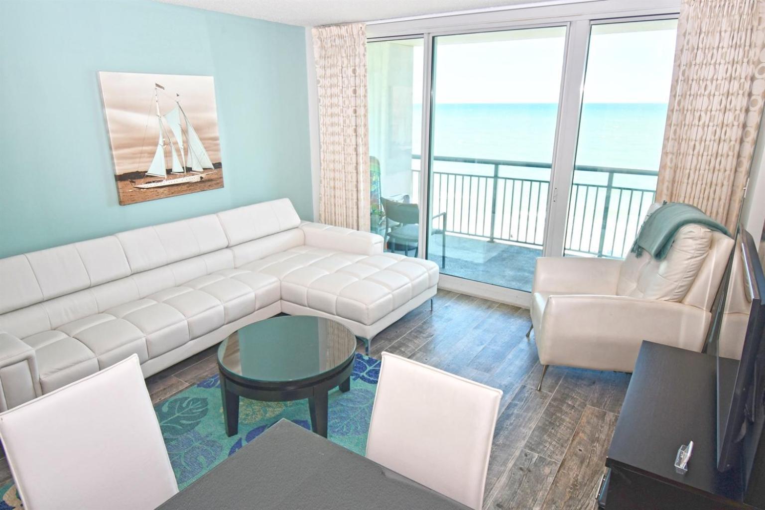 Апартаменты New Modern, Direct Oceanfront, Boardwalk, Views! Миртл-Бич Экстерьер фото